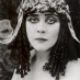 Actress Theda Bara talks real-life vampires (1916)