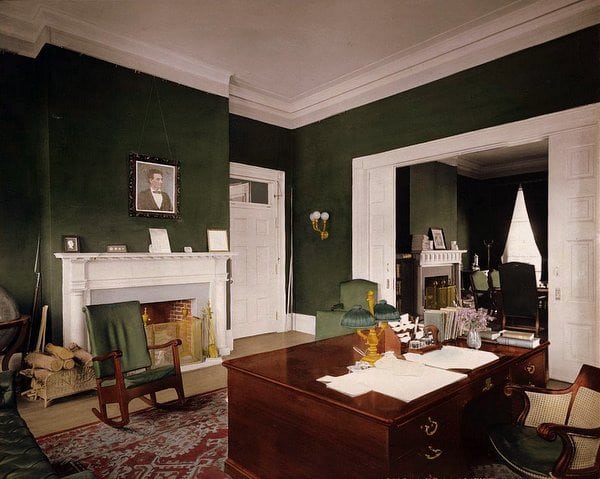 1904-The President's office, White House