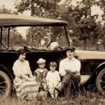 family-with-1910-touring-car