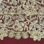 lace-on-red