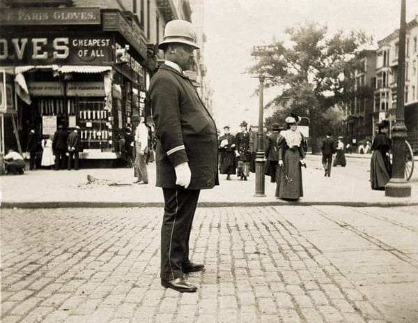 policeman-1896-nyc
