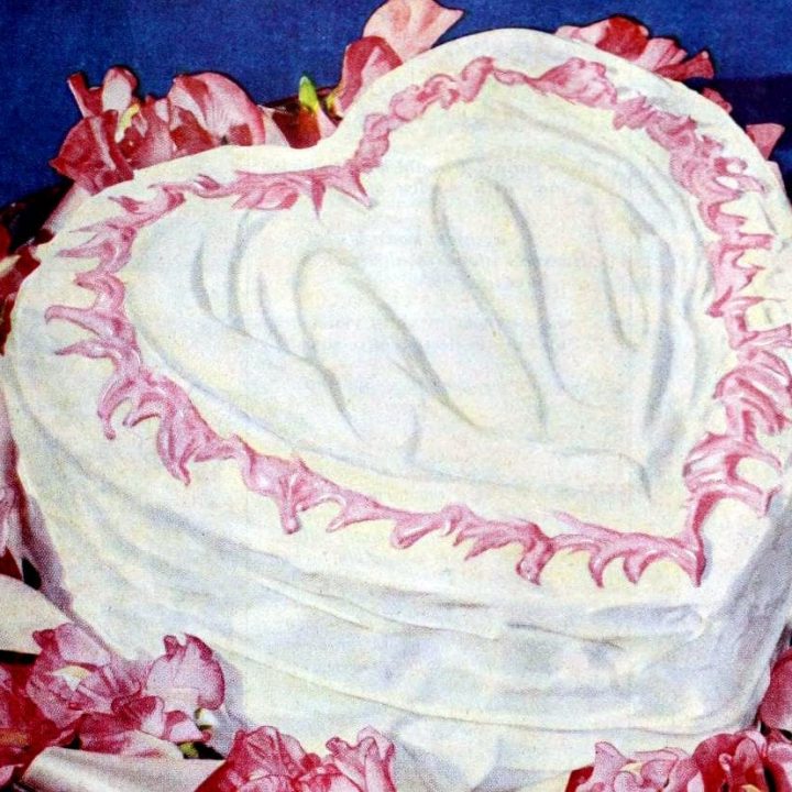 1949 Sweetheart Valentine's Day heart-shaped cake