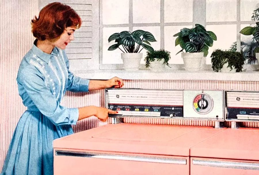 See pastel pink washers & dryers from the 50s & 60s Click Americana