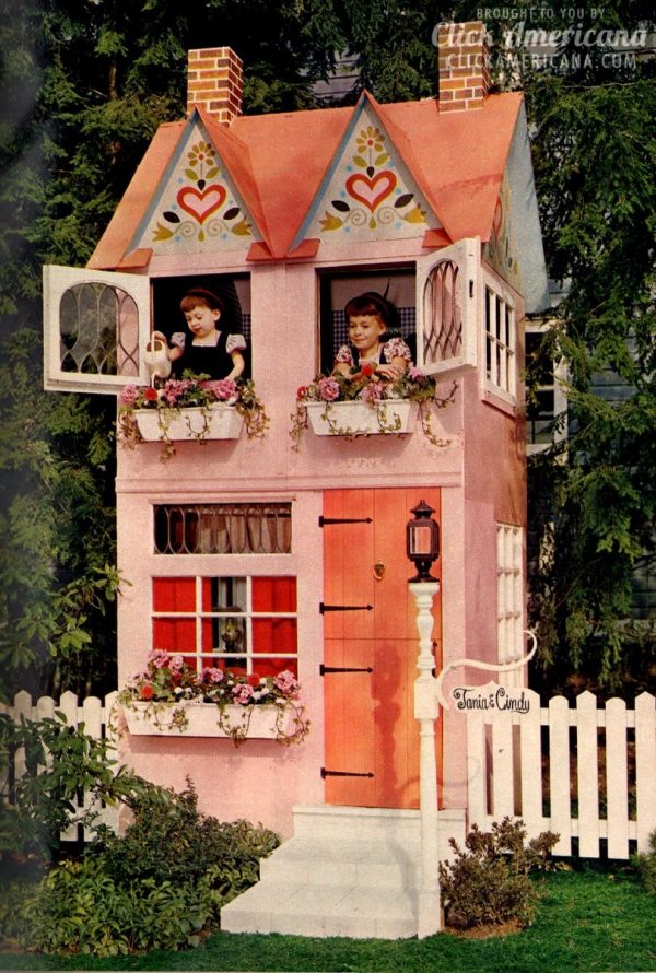 A vintage playhouse for the backyard Creativity from