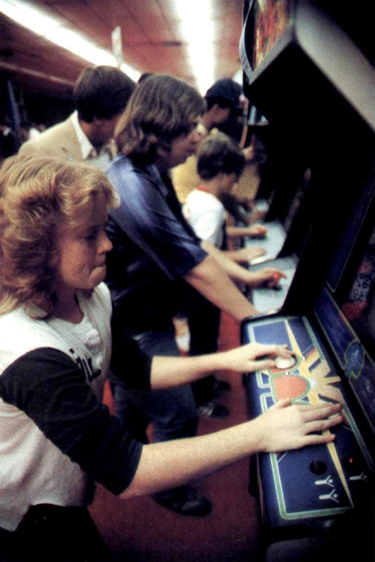 7-Eleven video game arcade 1983