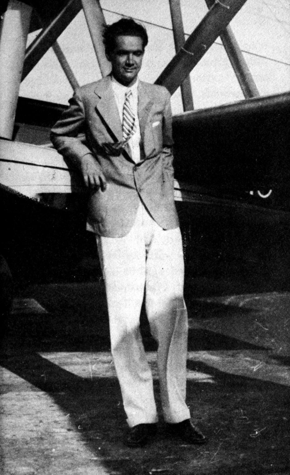 The real Howard Hughes, before he went off the rails and was still