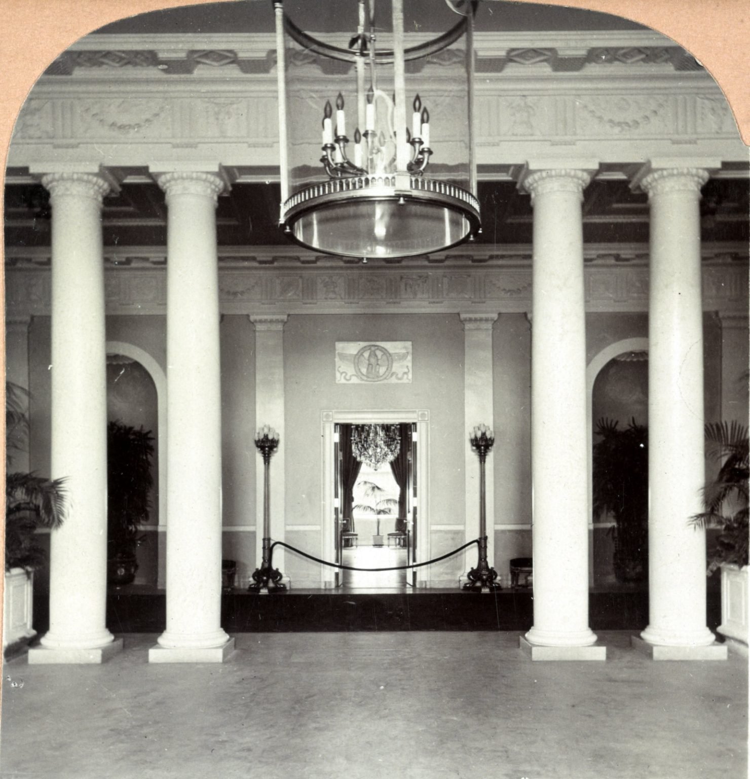 Inside the White House: 35 amazing photos from the early 1900s during