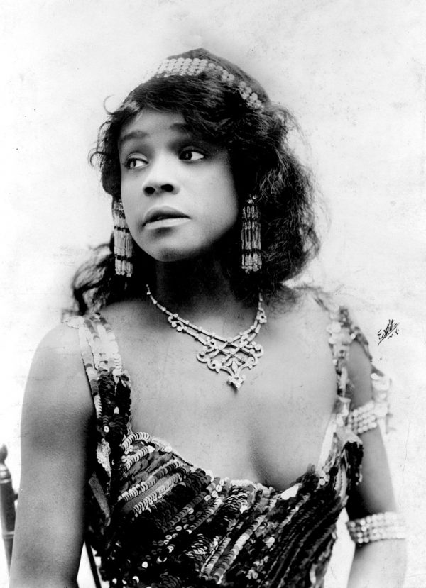 Make yourself beautiful by thought (1912) - Click Americana