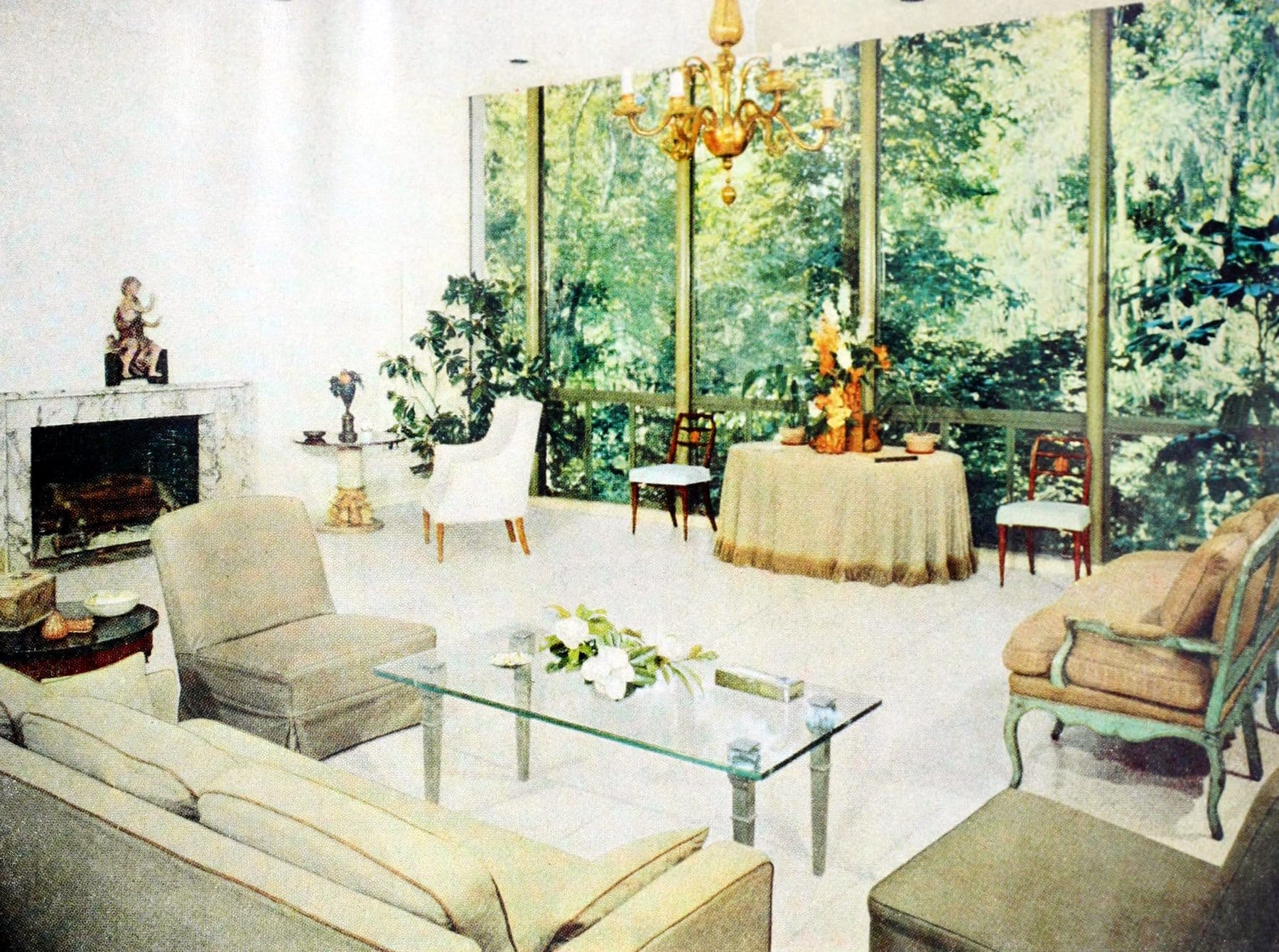 Airy and bright 50s living room with window wall