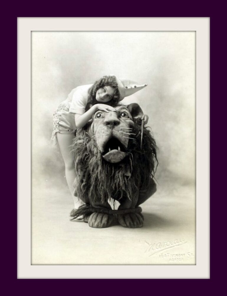 Anna Laughlin The original Wizard of Oz Broadway musical from 1903 looked like ...