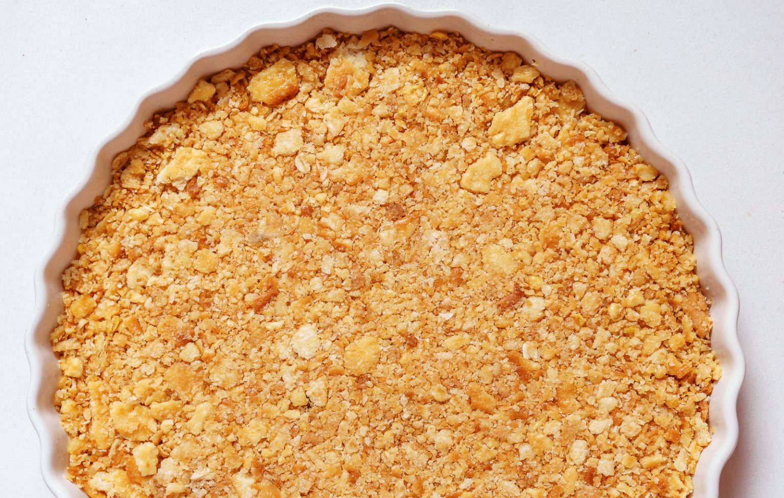 How to make a homemade graham cracker pie crust & other delicious crumb crusts like they did in