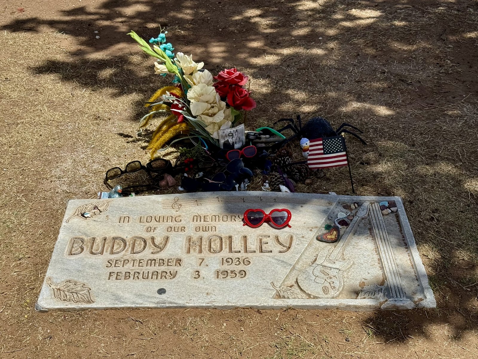 Buddy Holly - Holley grave site in Lubbock Texas by ClickAmericana com