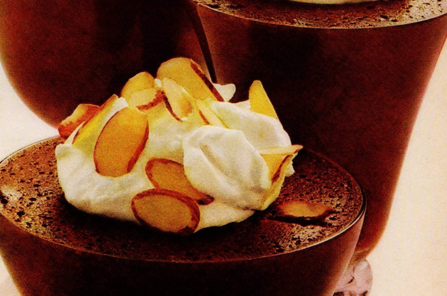 Chocolate mousse recipe made with brown sugar (1972) - Click Americana