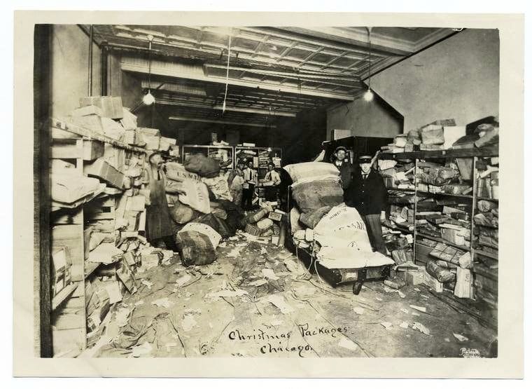 Christmas packages, Chicago 1900s