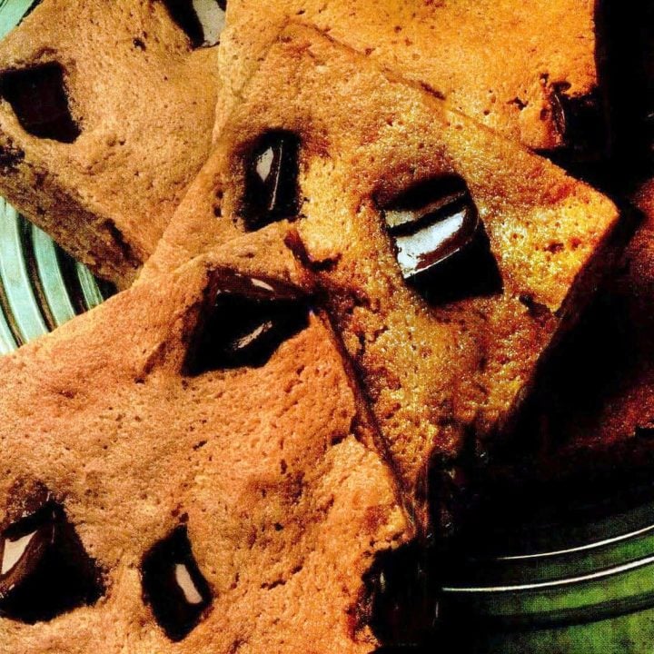 Chunky chocolate cookie squares - Vintage recipe from Sep 1987