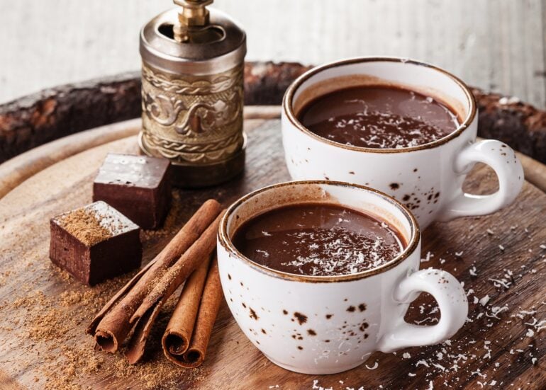 Classic-hot-chocolate-recipes-770x551.jpg