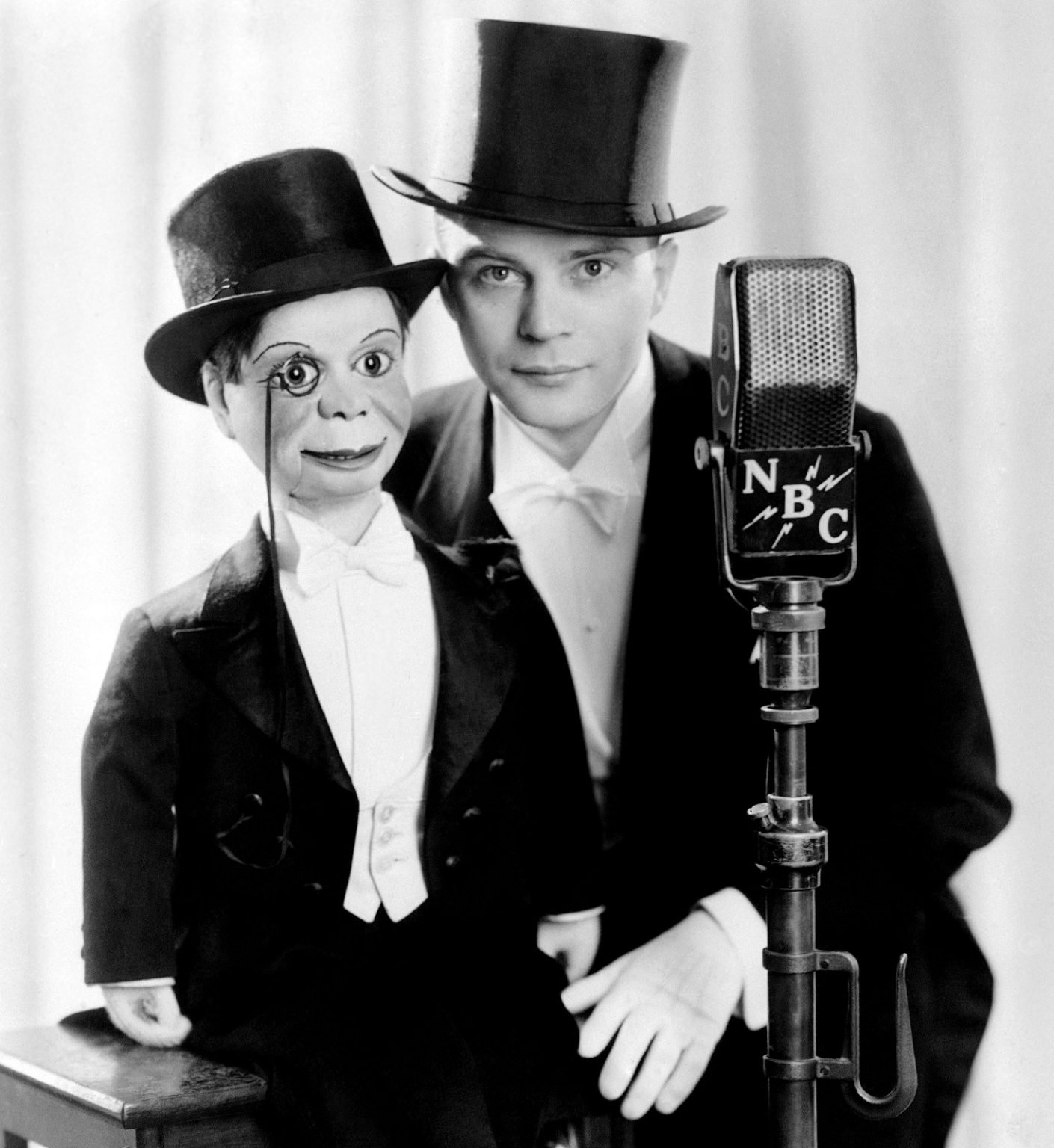 Edgar Bergen & Charlie McCarthy The most famous ventriloquist & puppet