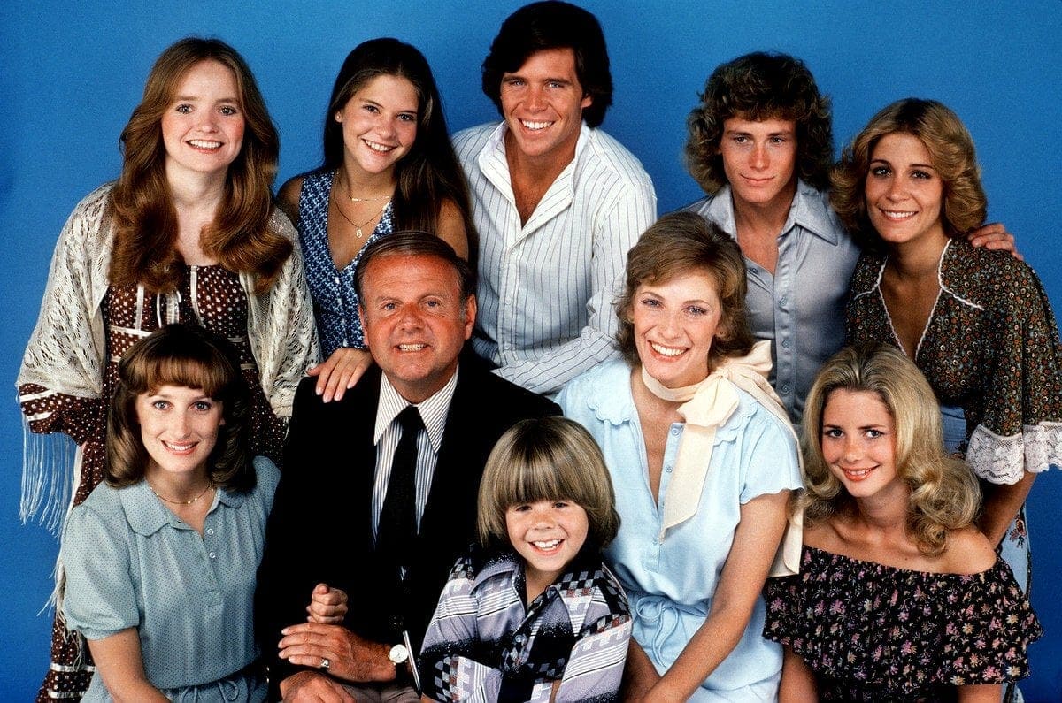 The wild true story behind Eight Is Enough and its 8 Bradford kids (1977-81) 6 Hooray for those 'Eight Is Enough' girls and other stars from this vintage TV show
