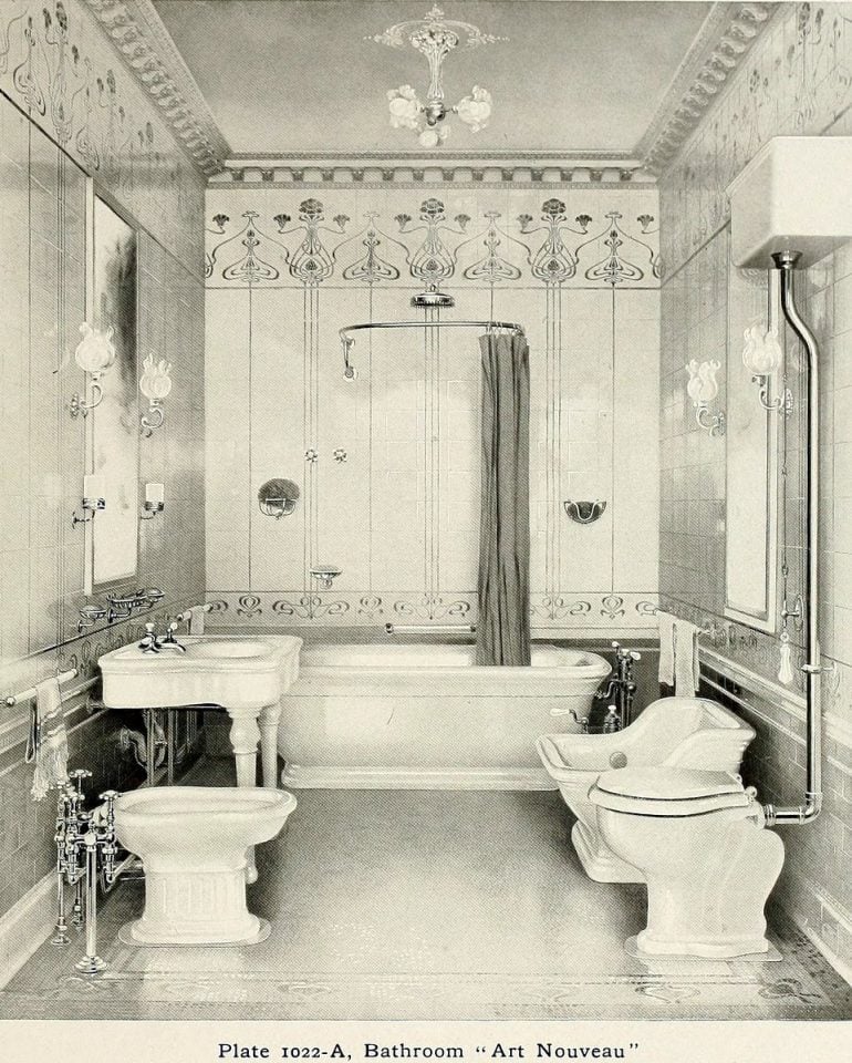 20 elegant antique bathrooms from the 1900s Sinks, tubs, tile & decor