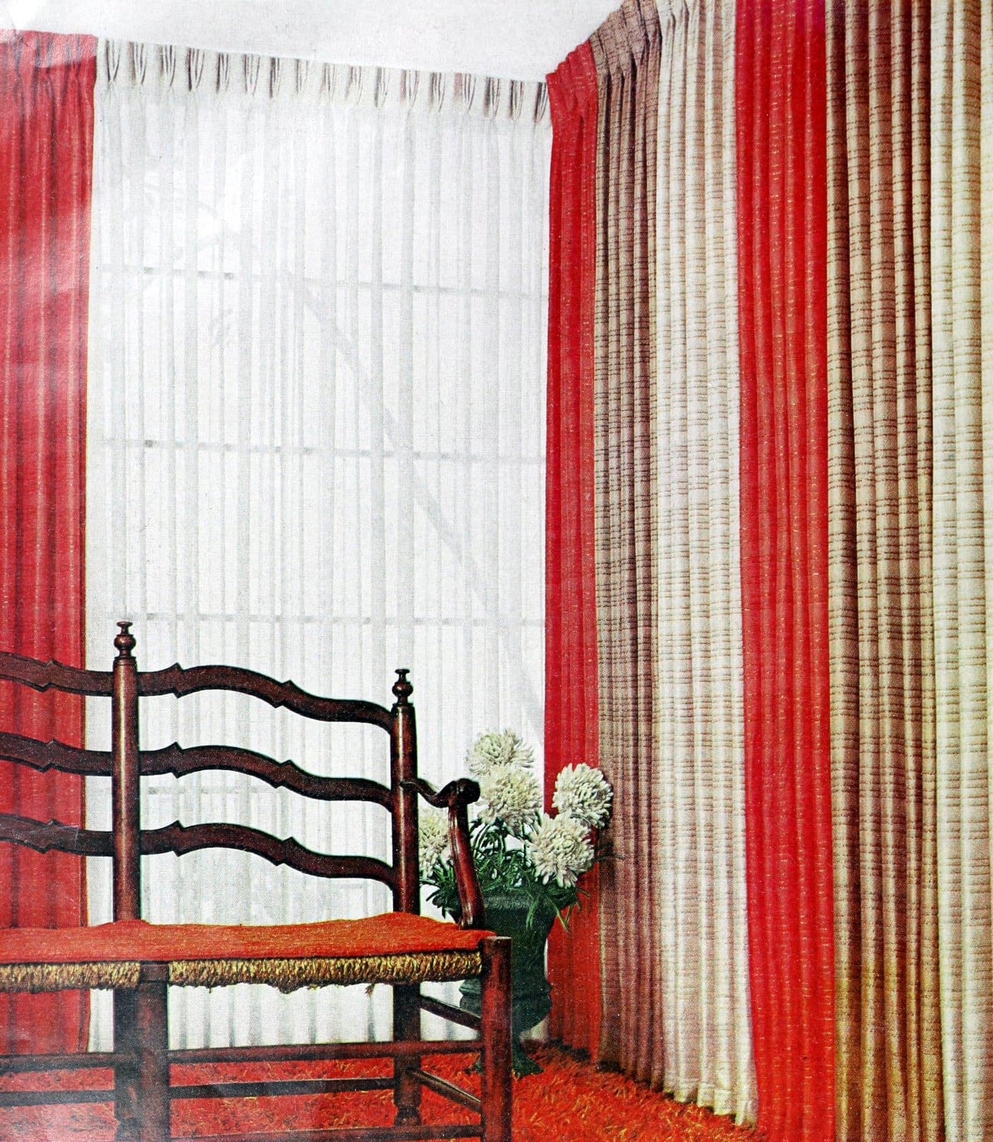 These 25 unique mid-century curtains and drapes may inspire you or... not 12 Fiberglas fabric draperies in three decorator shades (1960)