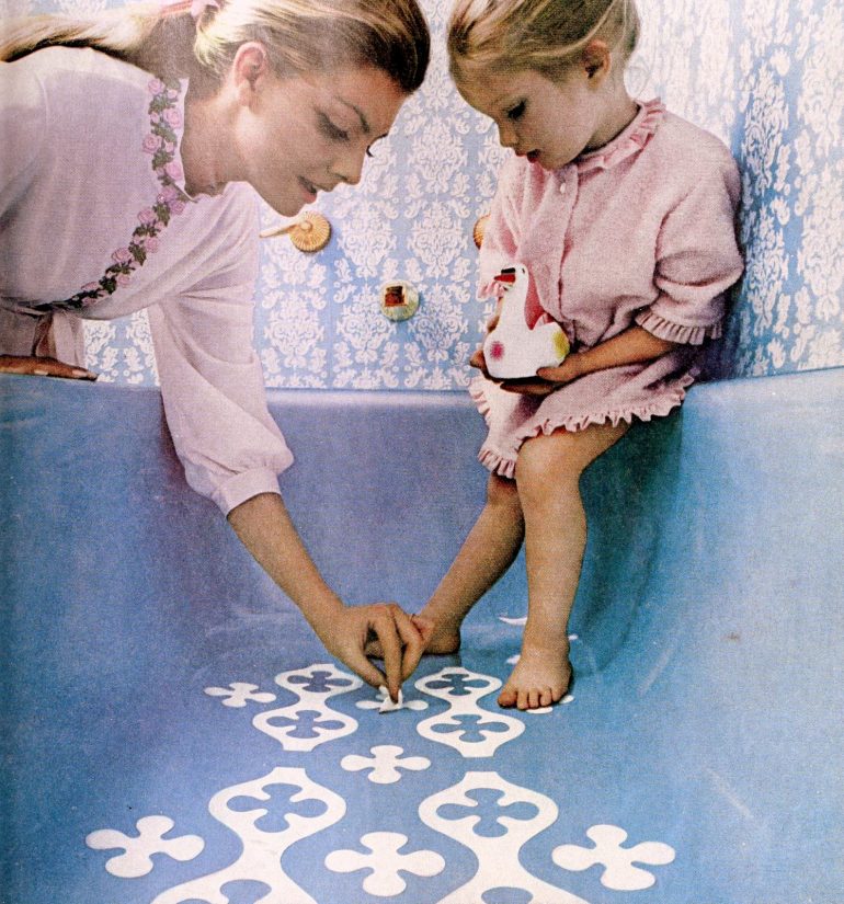 Remember bathtub appliques from the 60s & 70s the flowershaped