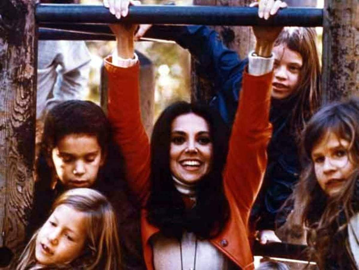 Free To Be You And Me - Marlo Thomas and kids