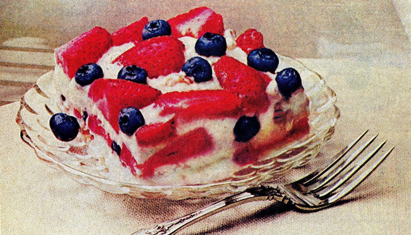 Red, white & blueberry delight fruity marshmallow dessert (1976) - Click Americana