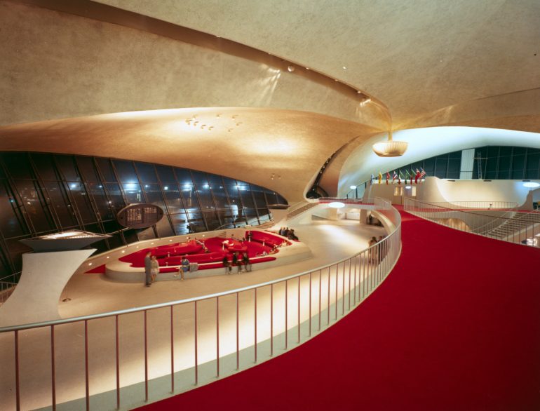 See the stunning spaceage TWA Terminal at JFK airport as it looked in
