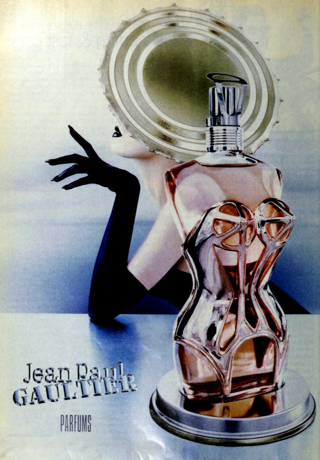 Remember these 115 popular vintage perfumes from the '90s? Click