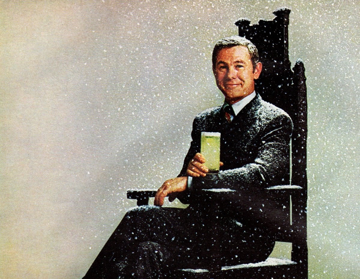 Sophisticated 1960s drinks, vintage cocktail recipes & the surprisingly ancient art of raising a glass 20 Johnny Carson with a drink in 1969