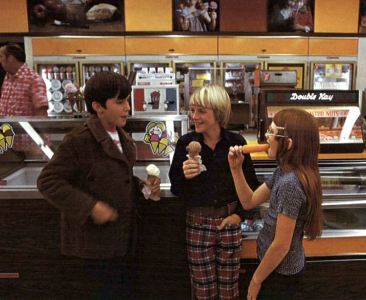 Kids at 7-11 in 1973