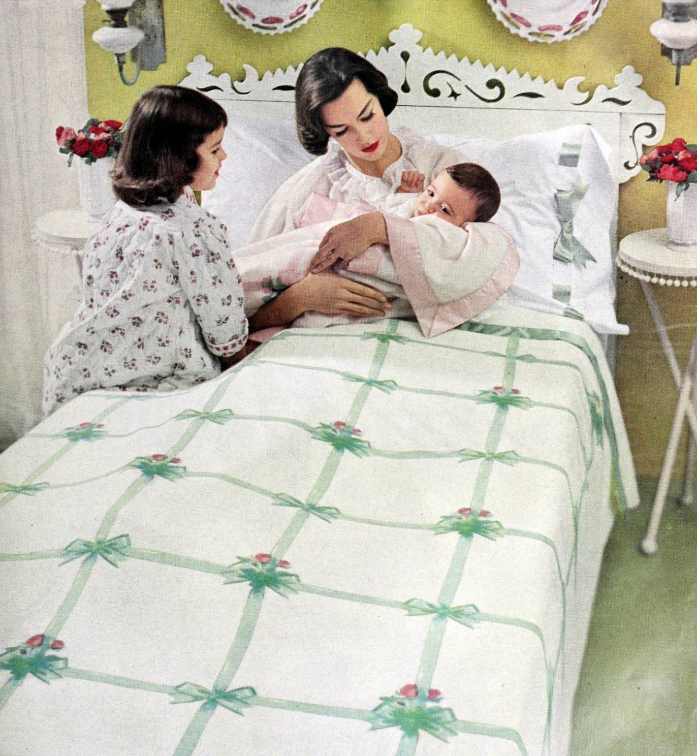 Did married couples really sleep in separate beds back in the '50s