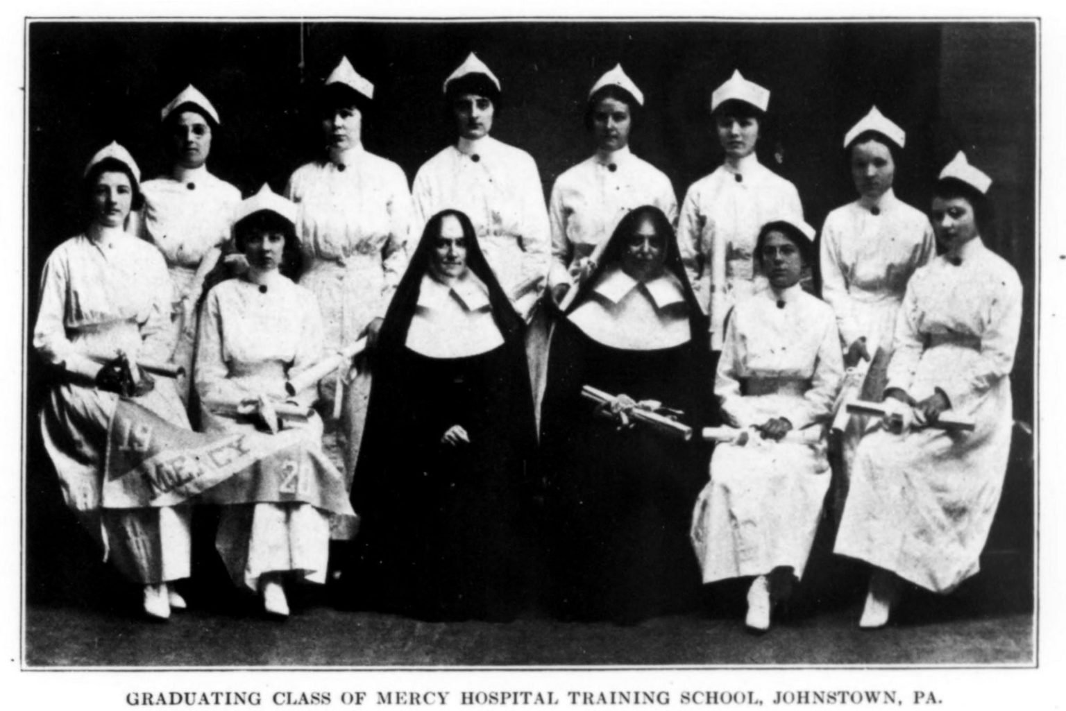See how vintage nursing uniforms evolved from starched whites to comfy