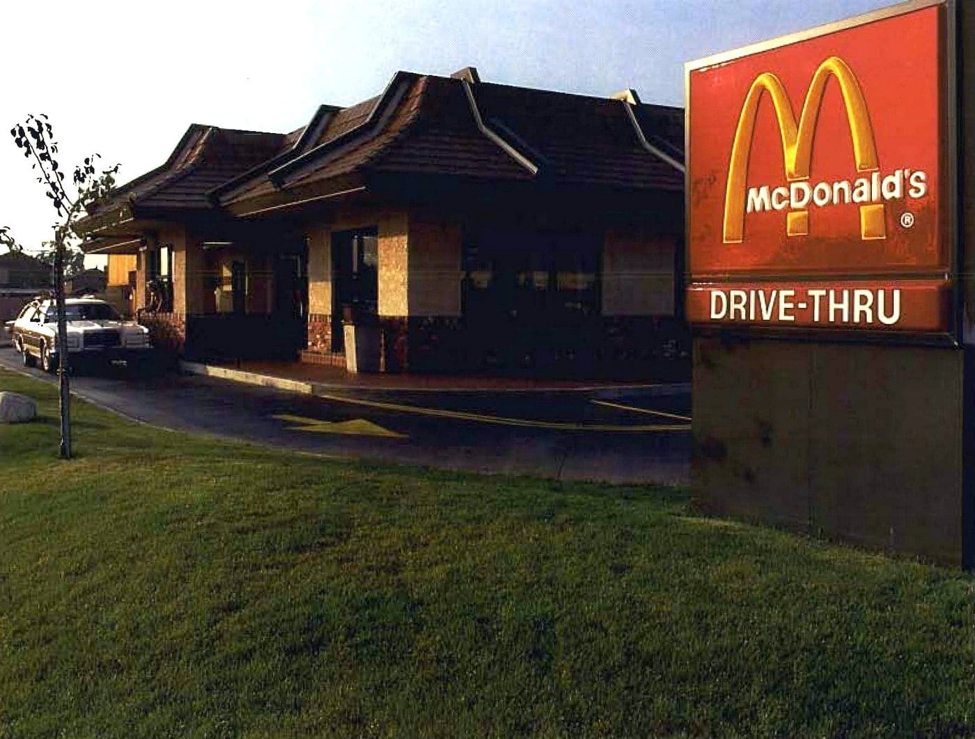 Old McDonald's resturants in the 1980s (4)