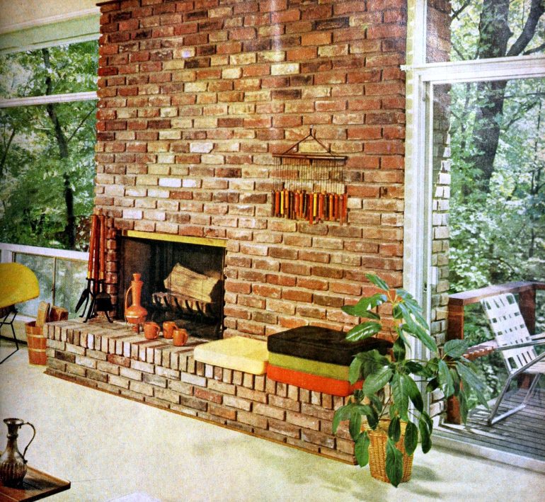 Vintage brick fireplaces Warm & wonderful home decor from the 1950s