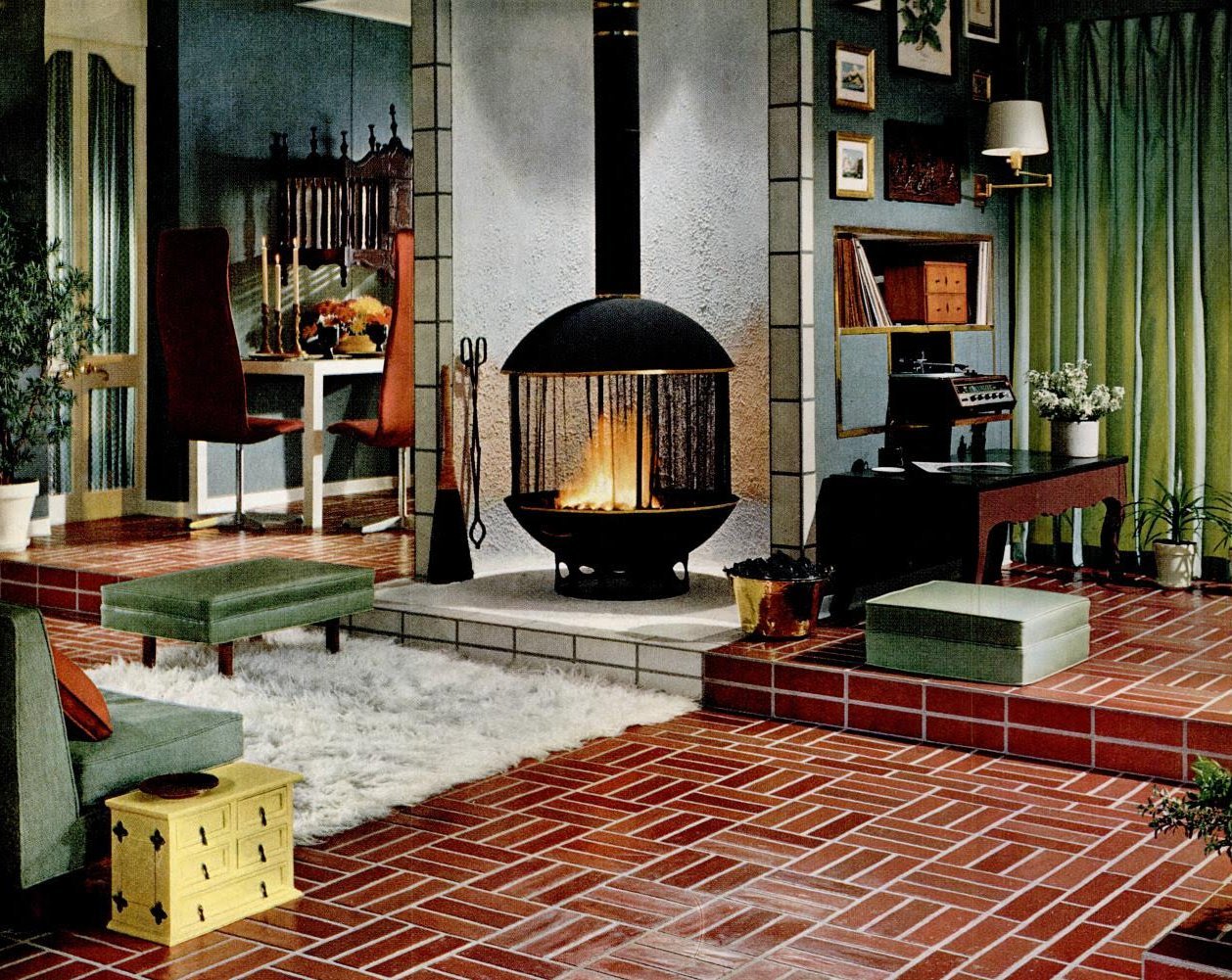 Stylish retro prefab fireplaces brought modern comfort to mid-century homes 6 Old-fashioned freestanding home fireplace (1968) via ClickAmericana com