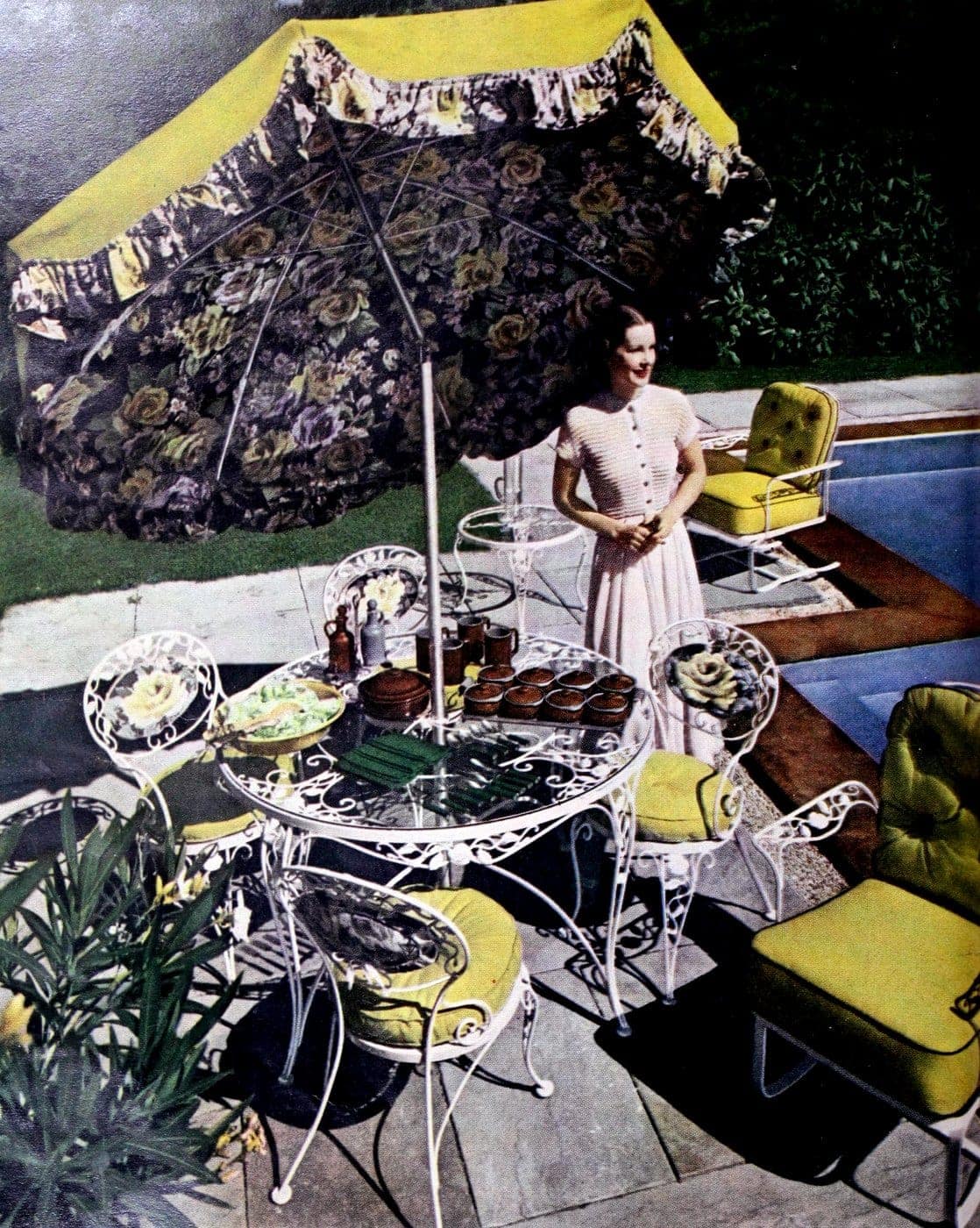 See 60 vintage patio furniture sets that offered outdoor relaxation the