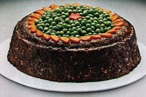 Retro recipe for Souped up meatloaf from 1977 - Molded meat loaf ring (2)