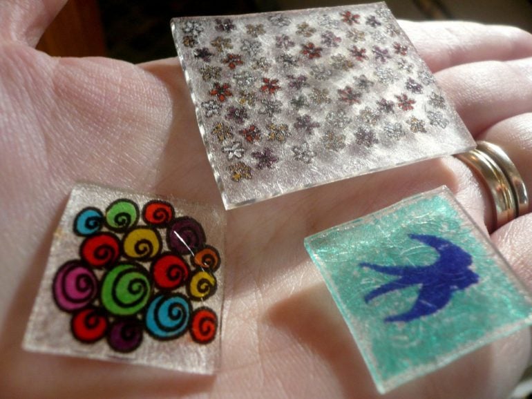 Vintage Shrinky Dinks How these shrink art plastic toy sets were