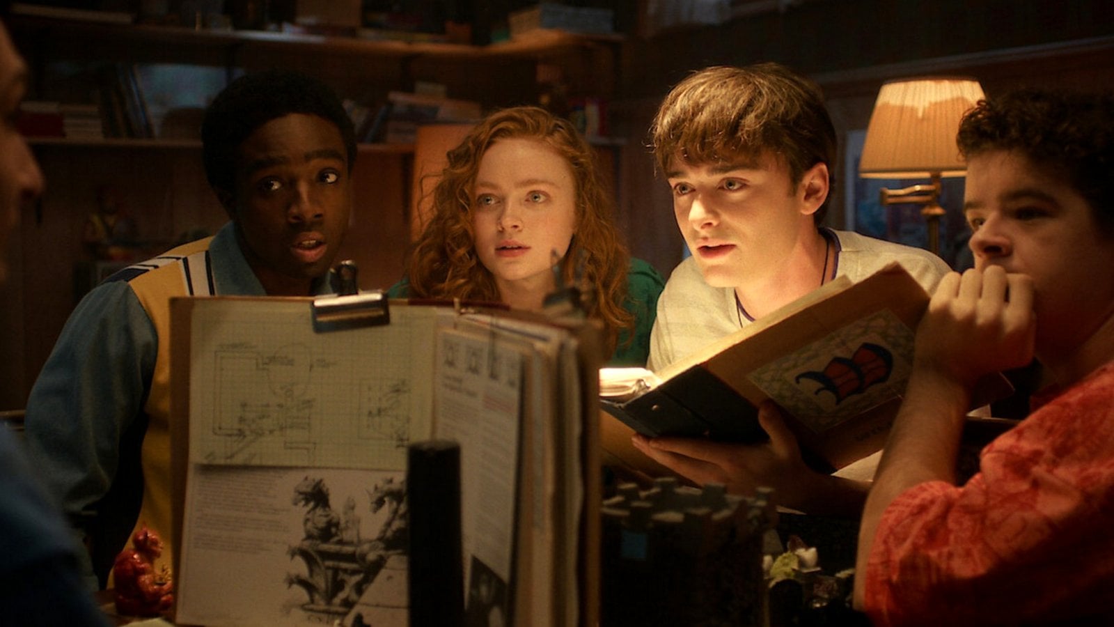 Stranger Things Dungeons and Dragons series finale via ClickAmericana com