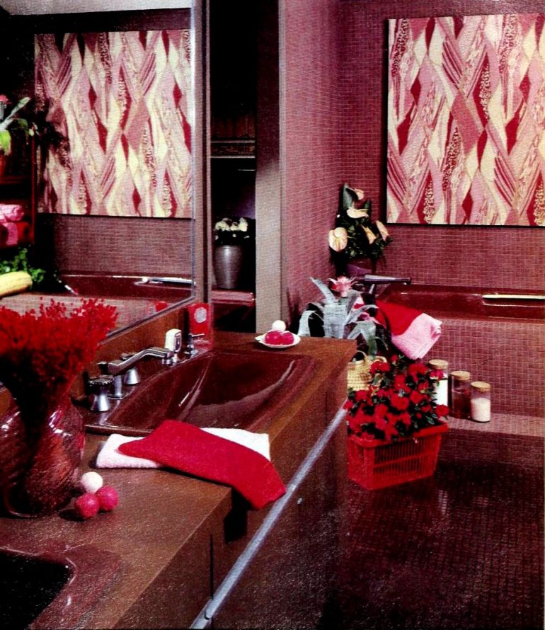 1980s bathroom decor & color schemes for that real retro look Click