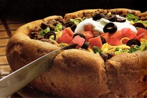 Taco salad puff bowl