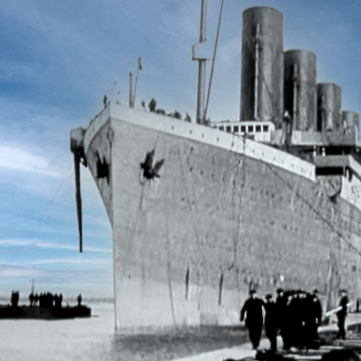 The Titanic about to leave England