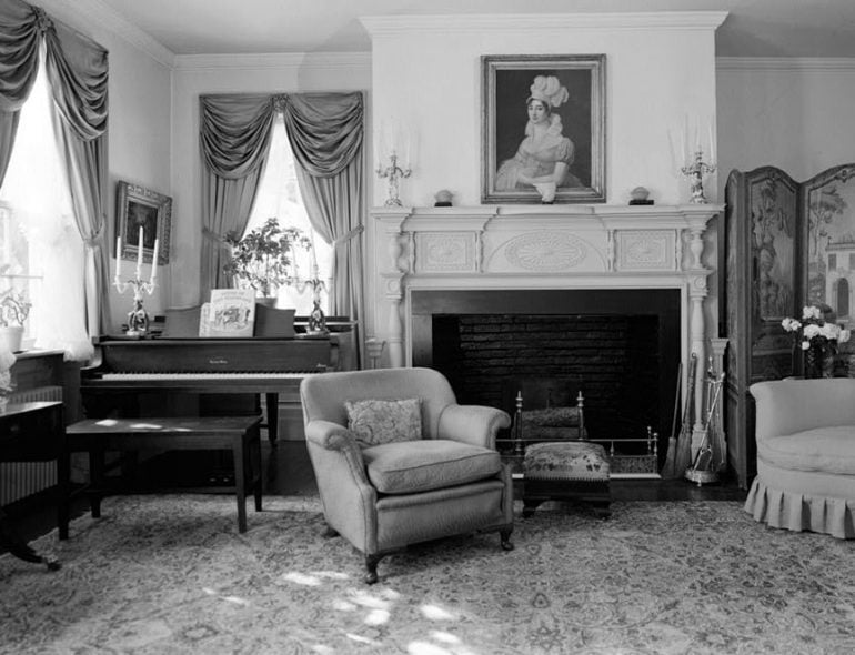 30 fantastic & timeless vintage fireplaces from the first half of the ...