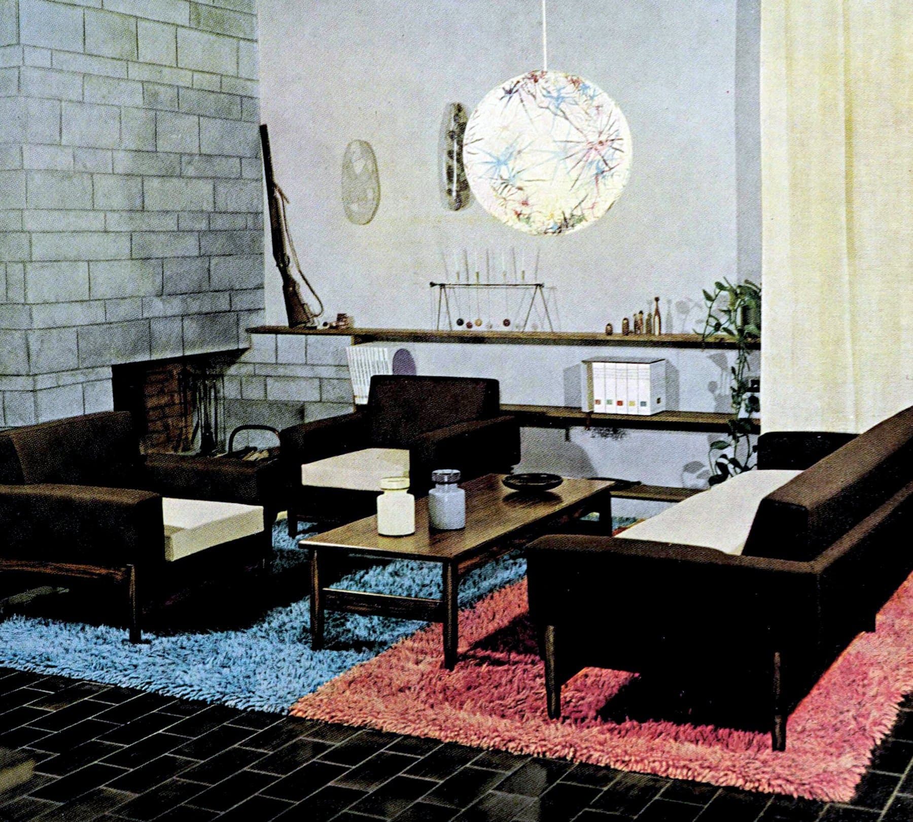 Vintage articles and more in Living rooms at Click Americana