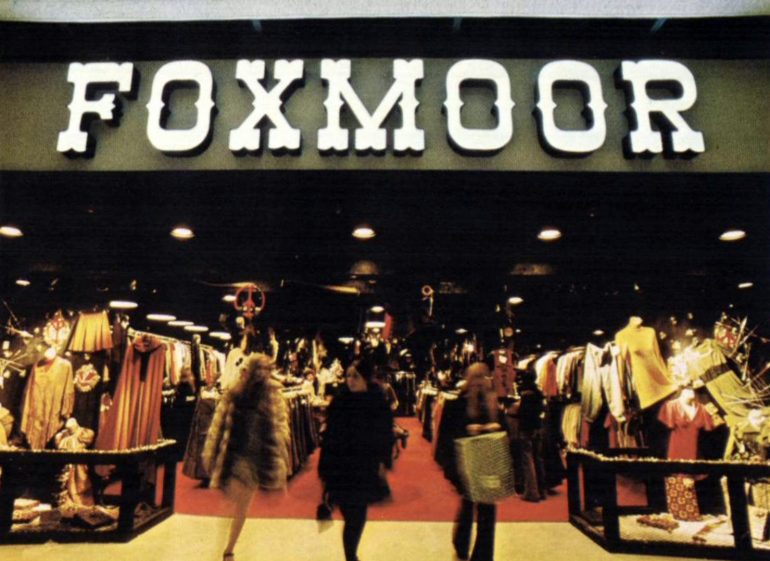 50 old mall stores you probably haven't seen for years (at least not