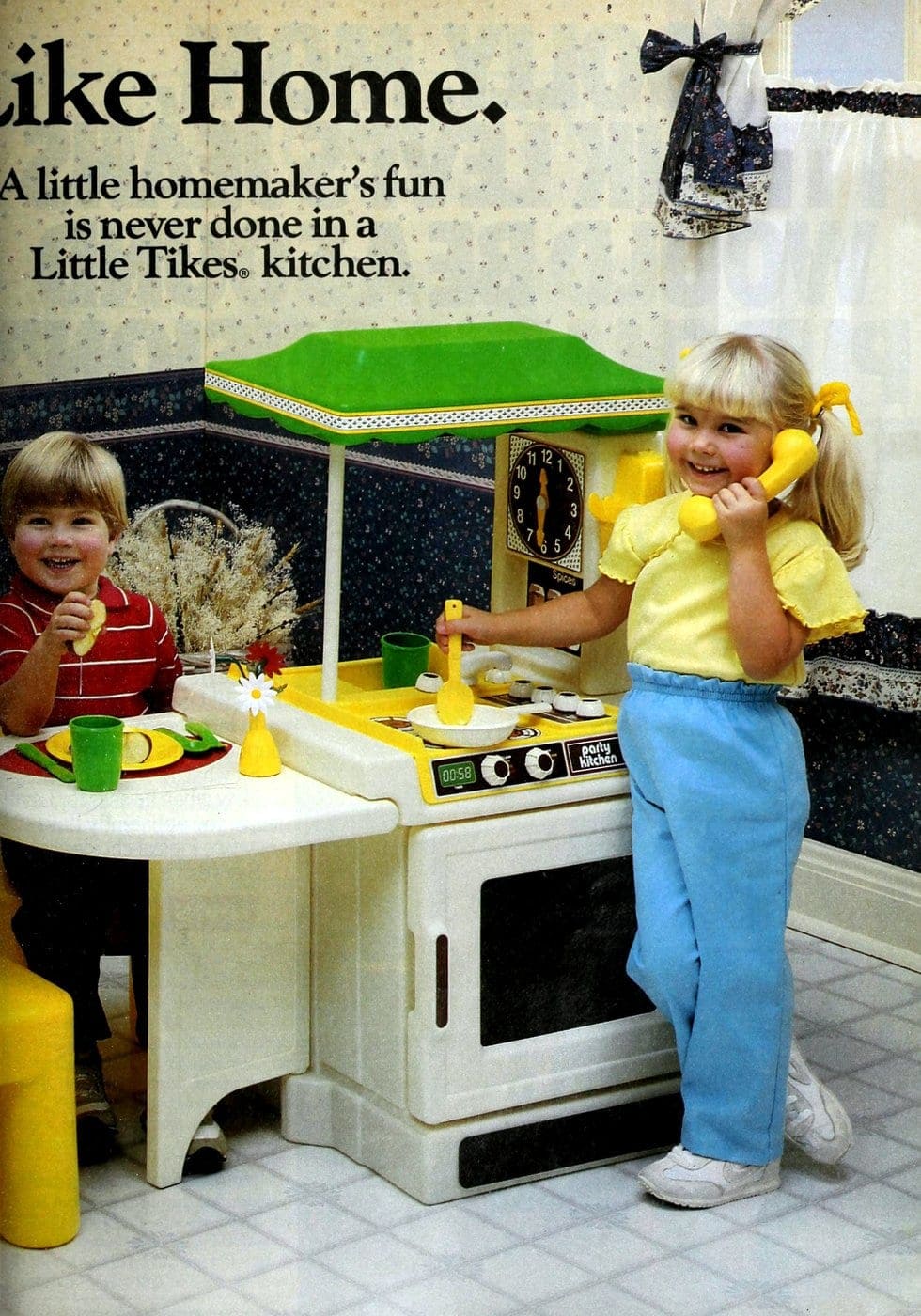Vintage play kitchens Toys for budding chefs from the 80s & 90s