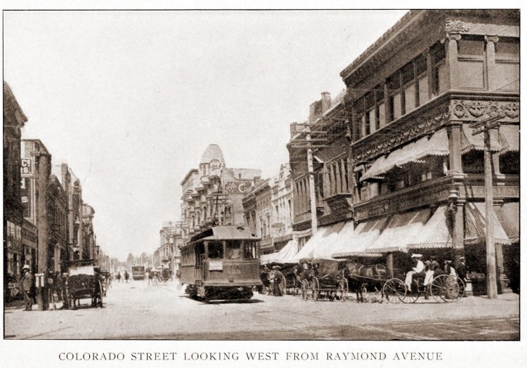 See amazing pictures of elegant old Pasadena, California, from the days
