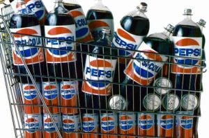 Vintage Pepsi bottles - Glass with foam labels (1980s)
