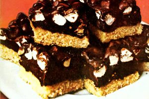 Vintage Rocky Road bar cookies recipe (1)